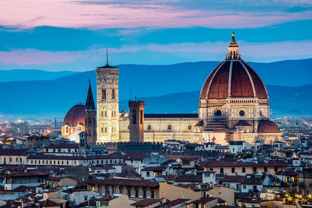la cattedrale di santa maria del fiore 25 археологических и архитектурных чудес Европы